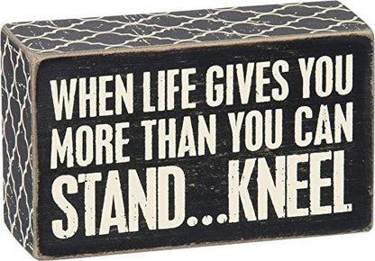 Box Sign, 3-Inch by 5-Inch, Kneel