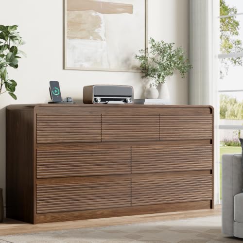 7 Drawer Dresser for Bedroom, 55"Chest of Drawer with Power Outlet, view 4