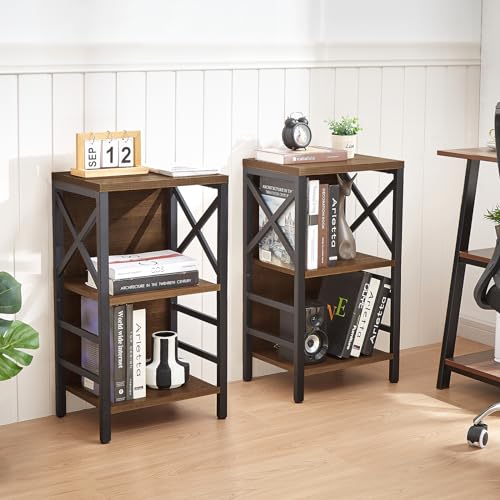 Small Bookshelf, 3 Tier Industrial Shelf with Metal Frame and Backboard, Low Rustic Brown Book Shelf, Small Bookcase for Small Spaces,Bookshelf for Living Room, Bedroom & Home Office