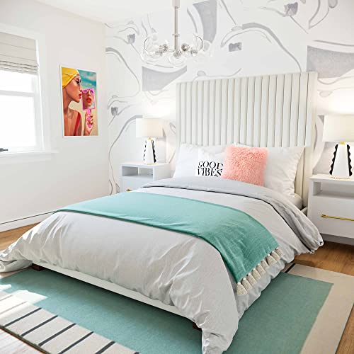 Tov Furniture Arabelle Upholstered Velvet Bed (White, Queen (U.S. Standard))