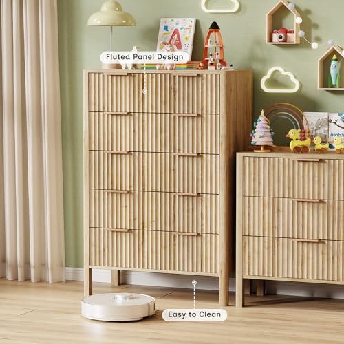 Fluted Oak 5 Drawer Dresser, view 7