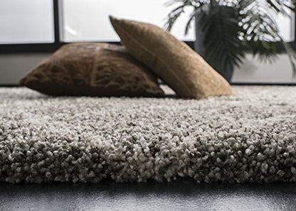 SAFAVIEH Hudson Shag Collection Runner Rug - 2'3" x 6', Grey & Ivory, Moroccan Trellis Design, Non-Shedding & Easy Care, 2-inch Thick Ideal for High Traffic Areas in Living Room, Bedroom (SGH282B)