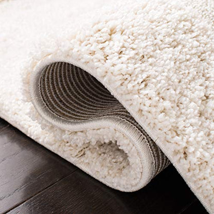 SAFAVIEH Florida Shag Collection Area Rug - 5' Round, Creme & Creme, Border Design, Non-Shedding & Easy Care, 1.2-inch Thick Ideal for High Traffic Areas in Living Room, Bedroom (SG454-1111)