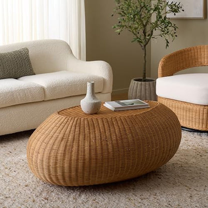 SAFAVIEH Couture - O'Reilly Oval Coffee Table - Natural Rattan - Fully Assembled - Ideal for Living Room, Family Room, 43" W x 29.5" D x 17.7" H (CWK3027A)