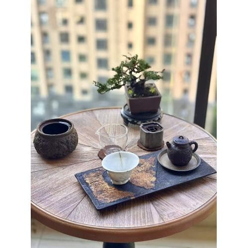 Simple Trending Small Side Table, Compact Accent Table,Solid Wood Columns, for Living Room, Bedroom, Office More,Natural Wood