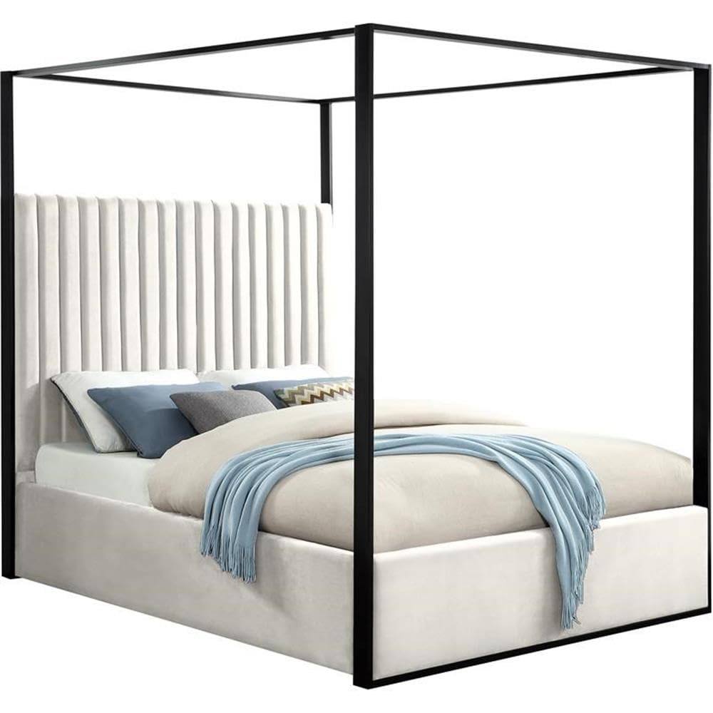 Meridian Furniture JaxCream-Q Jax Collection Modern