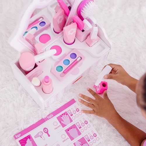 Melissa & Doug Wooden Beauty Salon Play Set, view 3