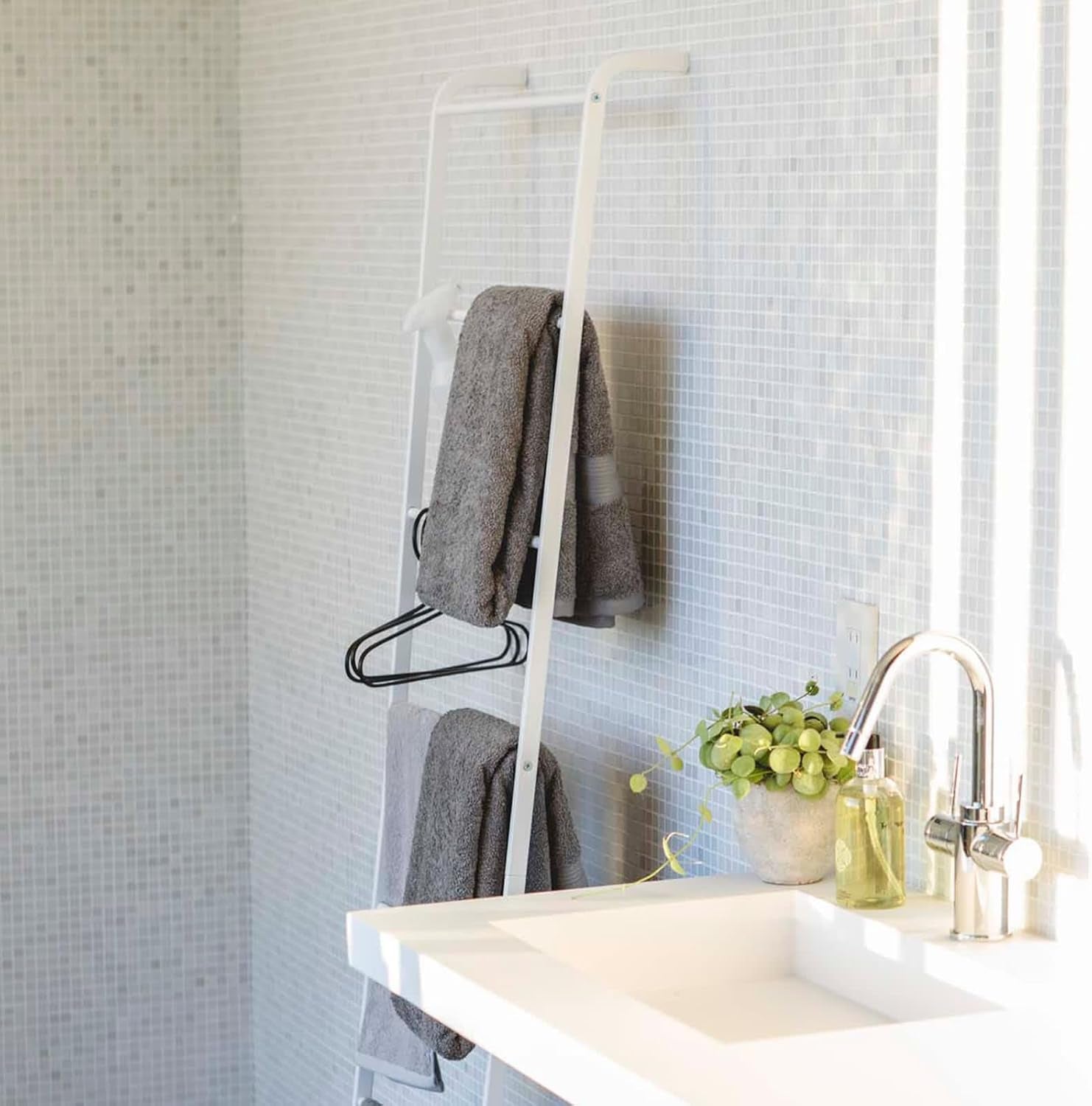 Home Plate Leaning Ladder Hanger - Bathroom Storage Rack Holder Stand, 63" - Steel