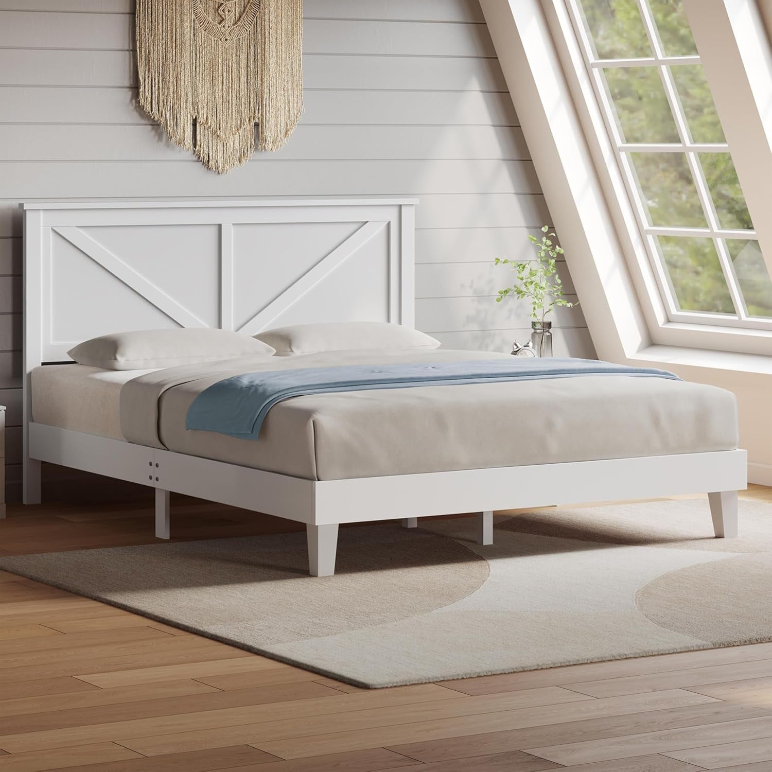 Wood Bed Queen, Farmhouse White Rubberwood Platform Bed Frame with V-Designed Headboard, Sturdy Wooden Support Slats, Holds up to 800 Pounds, Noise-Free, Easy Assembly