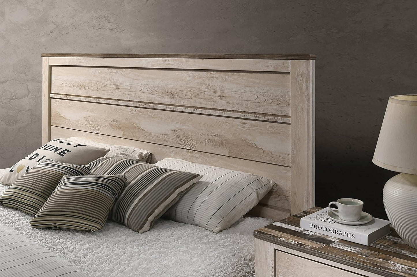 Amerland Contemporary White Wash Finish 6-Piece Bedroom Set,