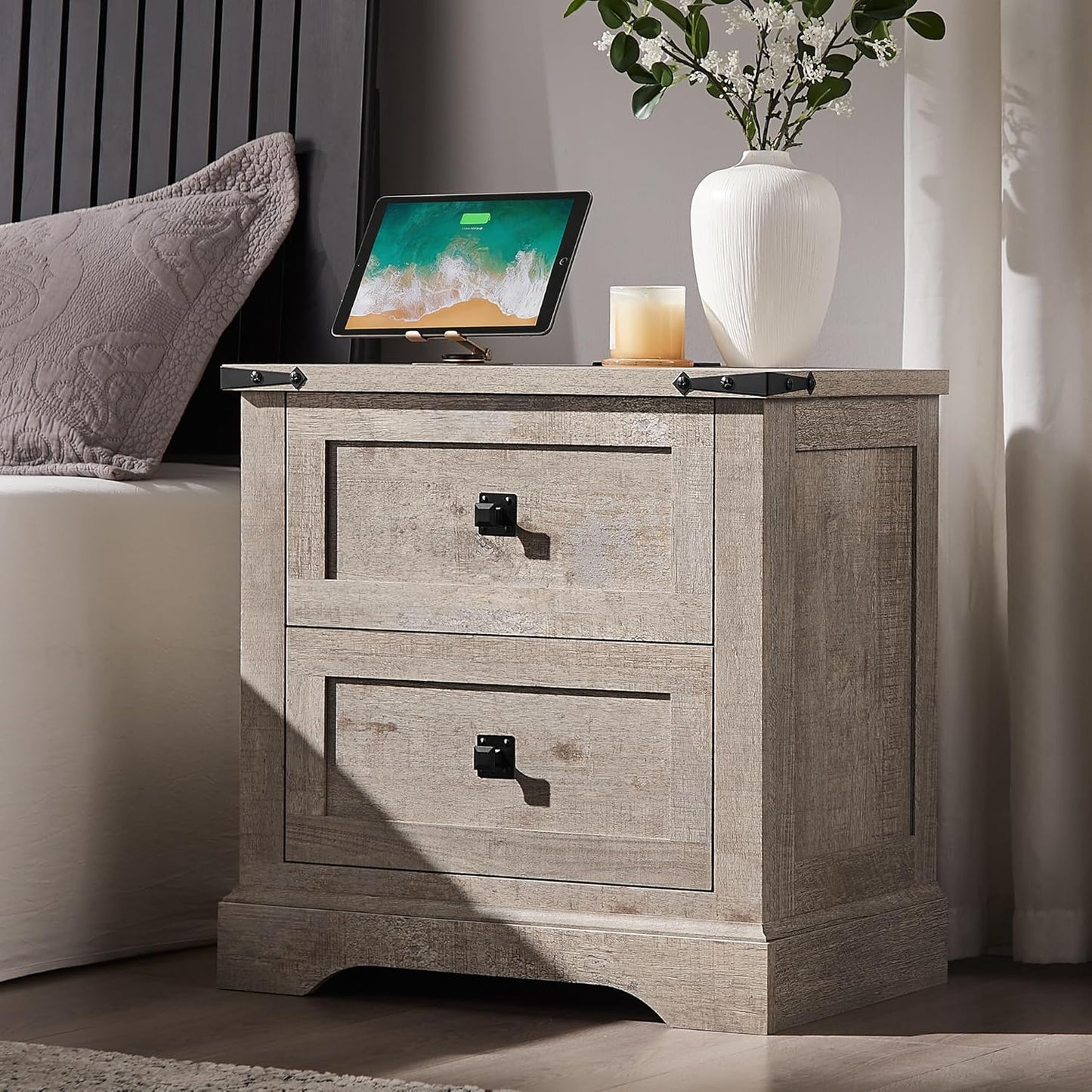 24" Farmhouse Nightstand with Charging Station Set of 2, Large End Table with 2 Storage Drawers, Rustic Wood Sofa Bedside Table for Bedroom, Light Rustic Oak