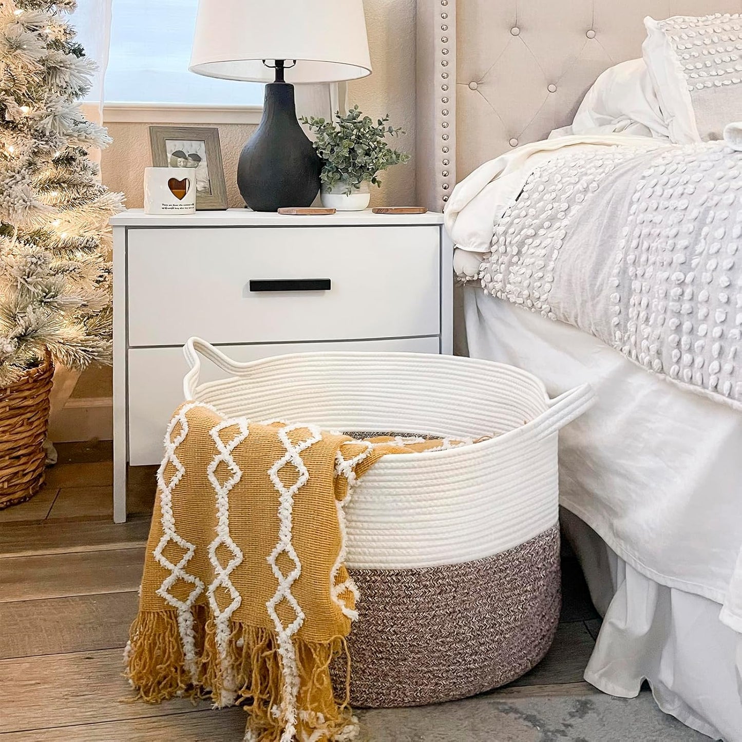 Xxxlarge Blanket Basket for Living Room 21.7" X 21.7" X 13.8"-Storage Basket with Handle for Organizing Toy Pillows Woven Cotton Rope Laundry Basket Stuffed Animal Toy Storage for Play Room