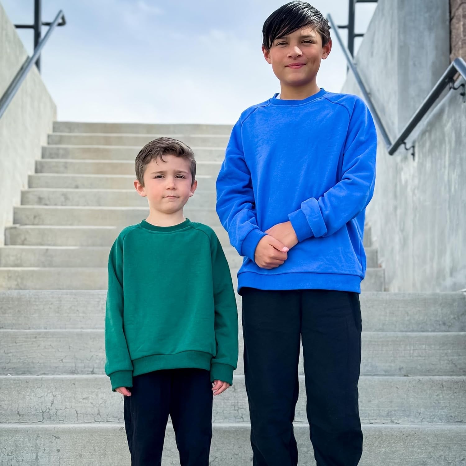 Boys Crewneck Sweatshirt Youth Fleece Sweatshirts Long Sleeve Basic Pullover Soft Warm Thin Fleece for Kids