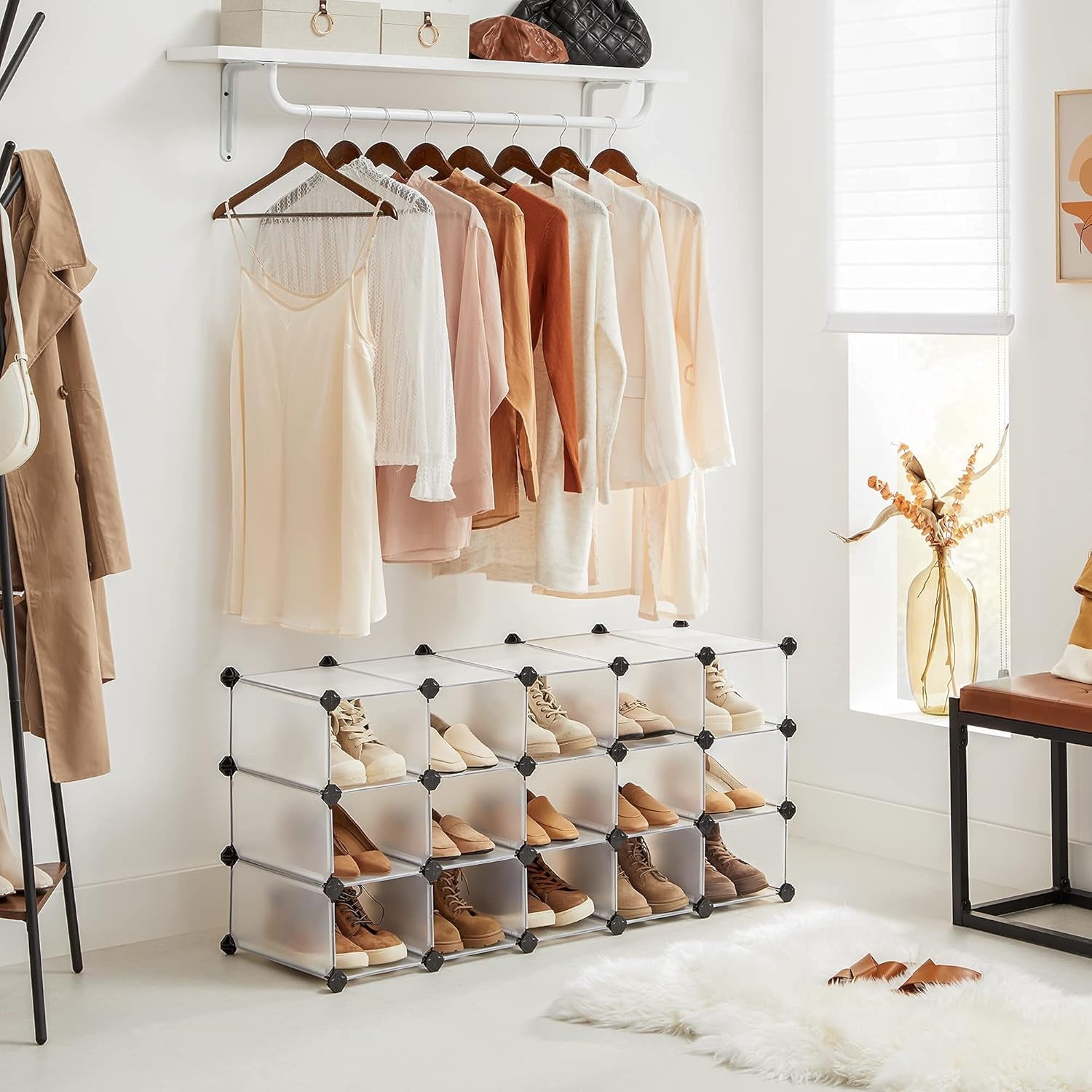 Shoe Rack with 16 Cubes, Interlocking Plastic Shoe Organizer, DIY Storage Cabinet for Closet Entryway Bedroom Garage, Space Saving Design, 12 X 35.1 X 27.2 Inches, Transparent ULPC445W02