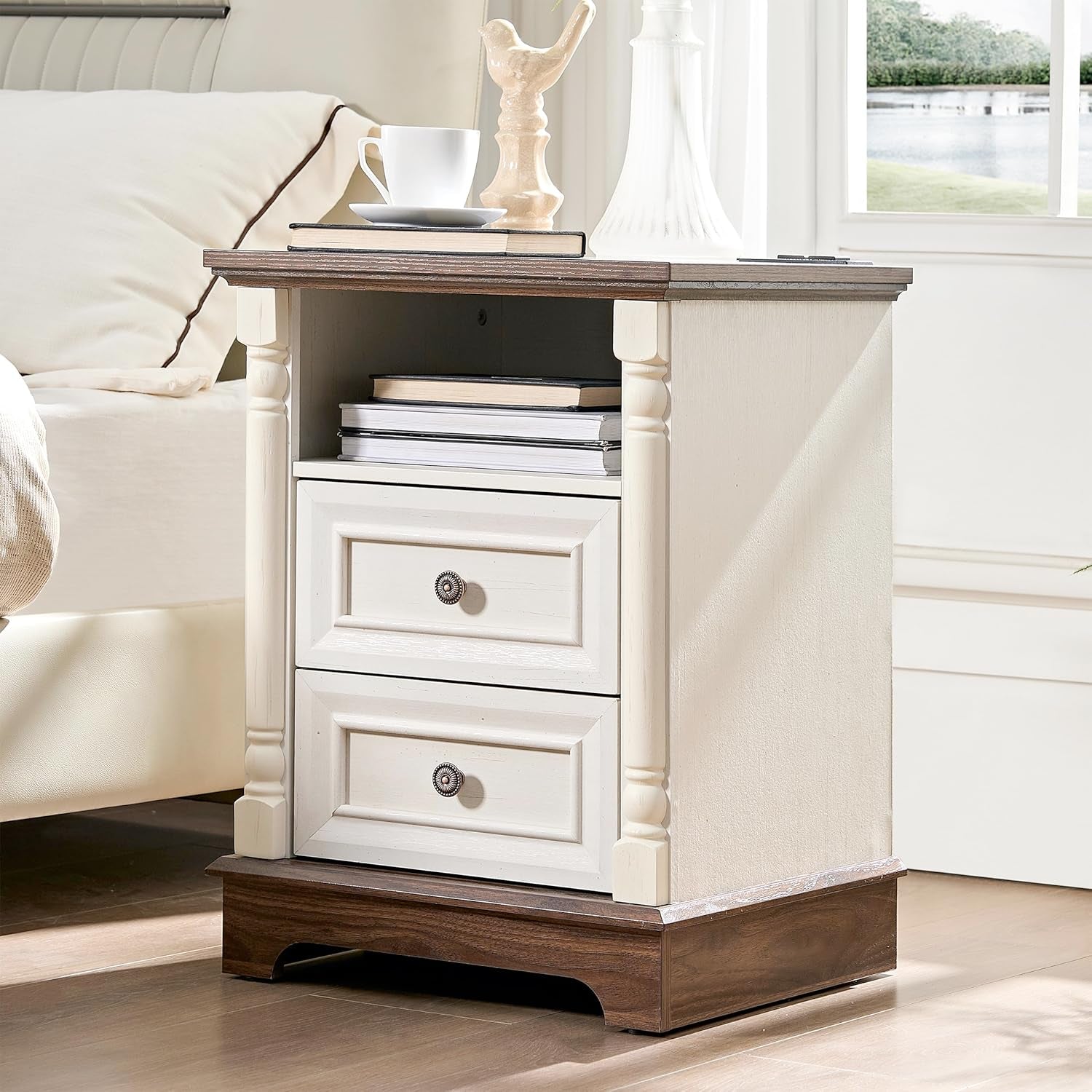 3PC Farmhouse Dresser and Nightstand Sets for Bedroom, Including 8 Drawer Dresser & 2 Drawer Night Stand Set of 2 with Usb,Antique White