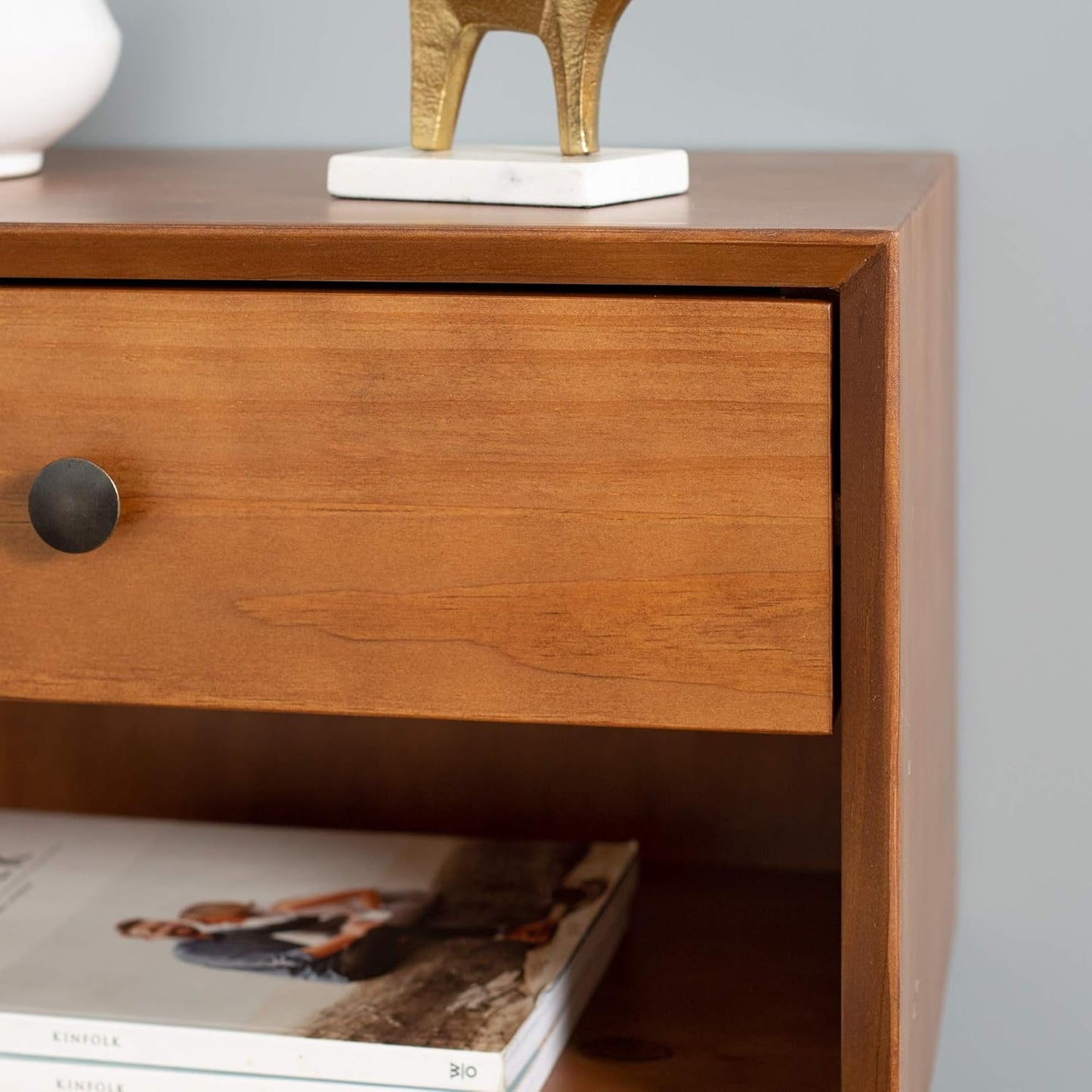 Mid Century Modern Wood Nightstand Side Table Bedroom Storage Drawer and Shelf Bedside End Table, 1 Drawer, Caramel