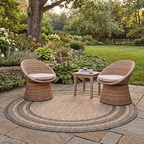 SAFAVIEH Courtyard Outdoor Round Rug 6'7", Natural & Black CY8475-37312, view 2