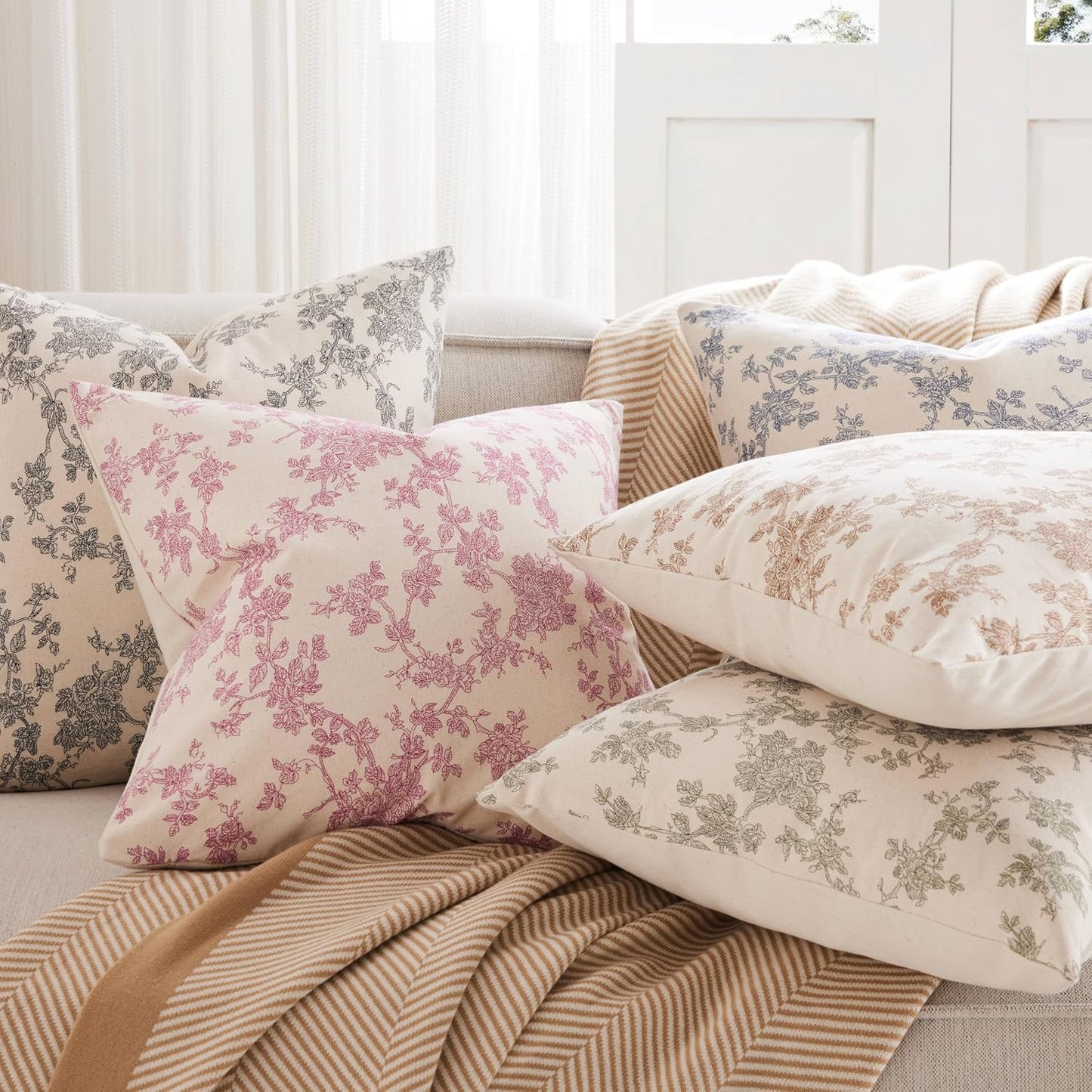 100% Cotton French Pastoral Throw Pillow Covers Set of 2, 18X18 Inch Blue Farmhouse Decorative Cushion Covers for Sofa Bed Living Room Home Decor