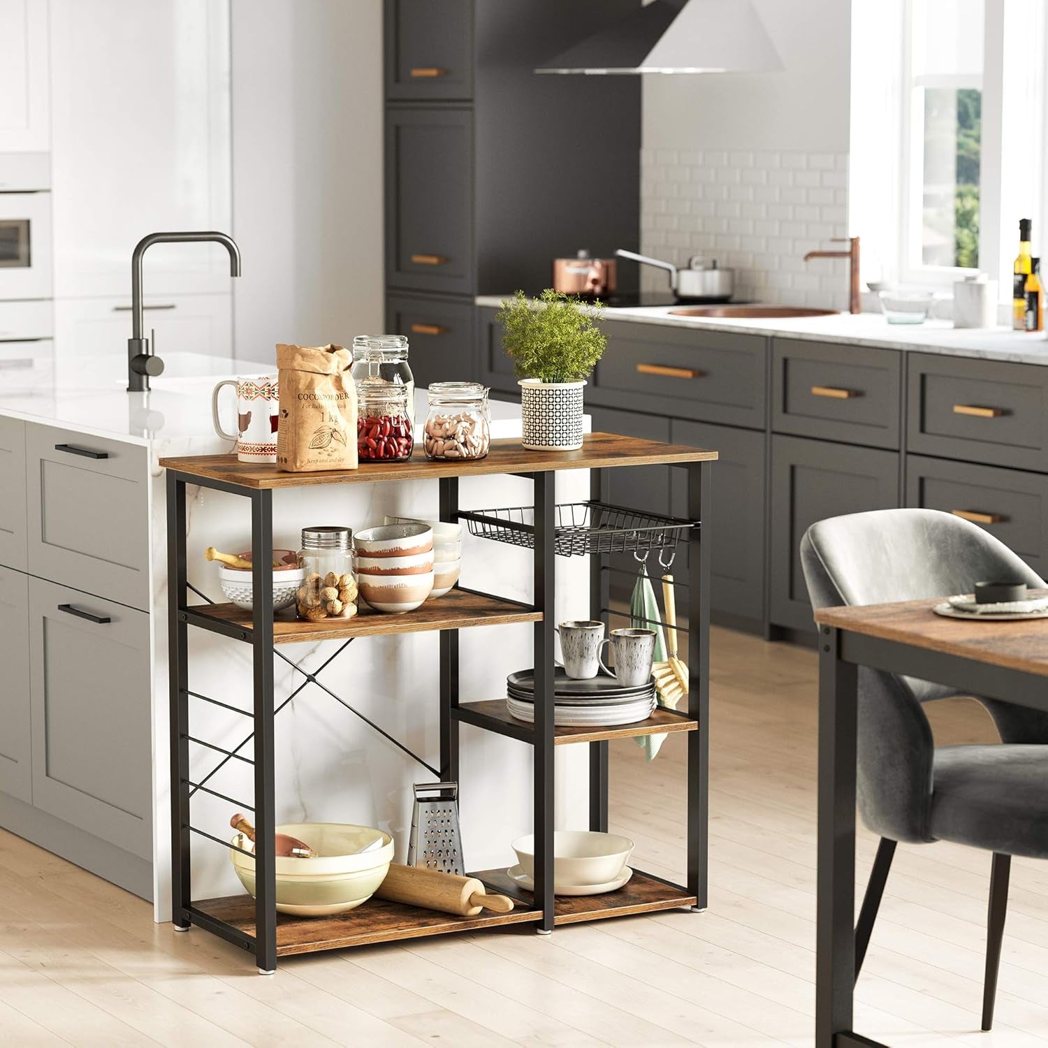 Baker'S Rack, Coffee Bar Stand with Charging Station, 33 Inches Tall, Storage Shelves, Pull-Out Wire Basket, Table for Microwave, Kitchen, Rustic Brown and Ink Black UKKS90X