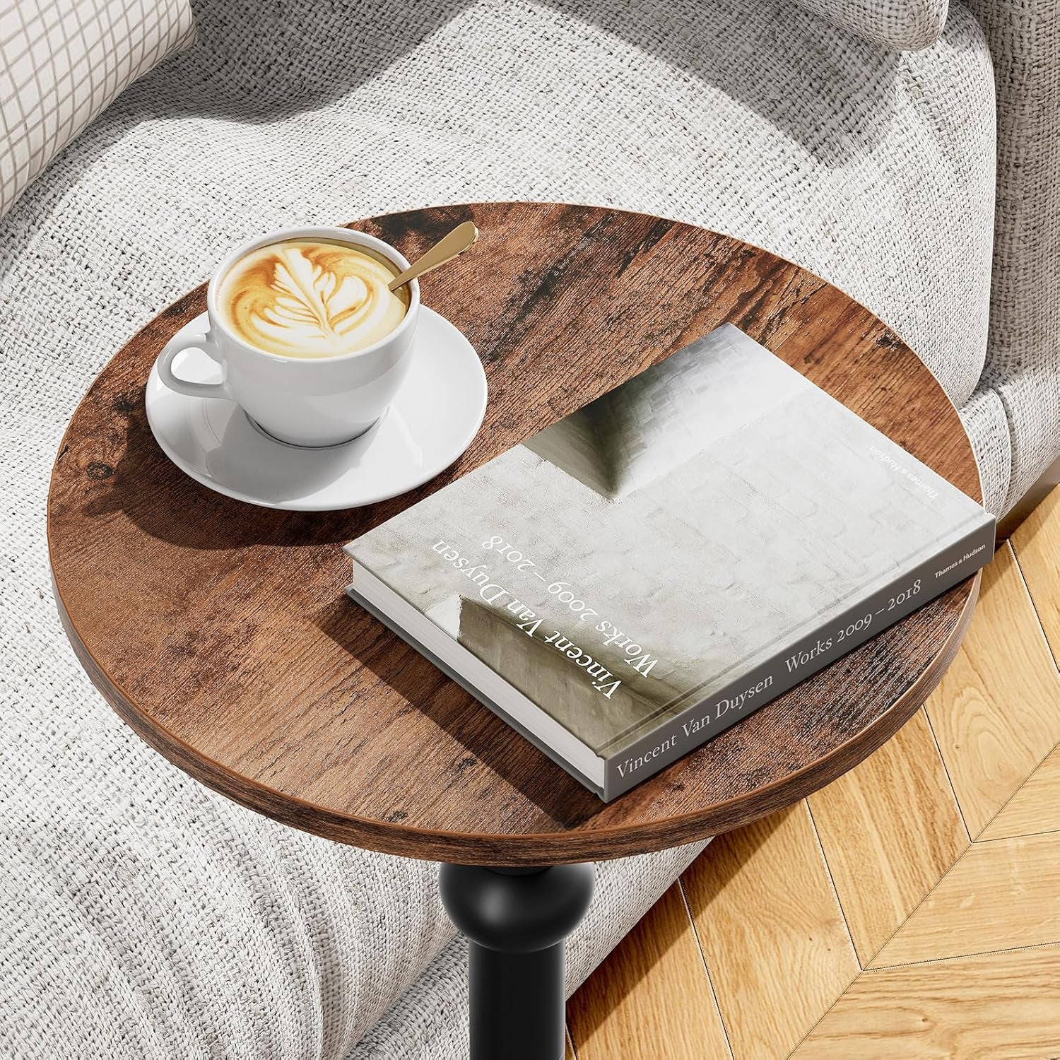 Drink Table, Small round Side Table for Small Spaces, Modern Accent round End Tables with Metal Leg, Thickened Wood Pedestal Coffee Tables for Living Room, Bedroom, Narrow Corners,Sofa Couch