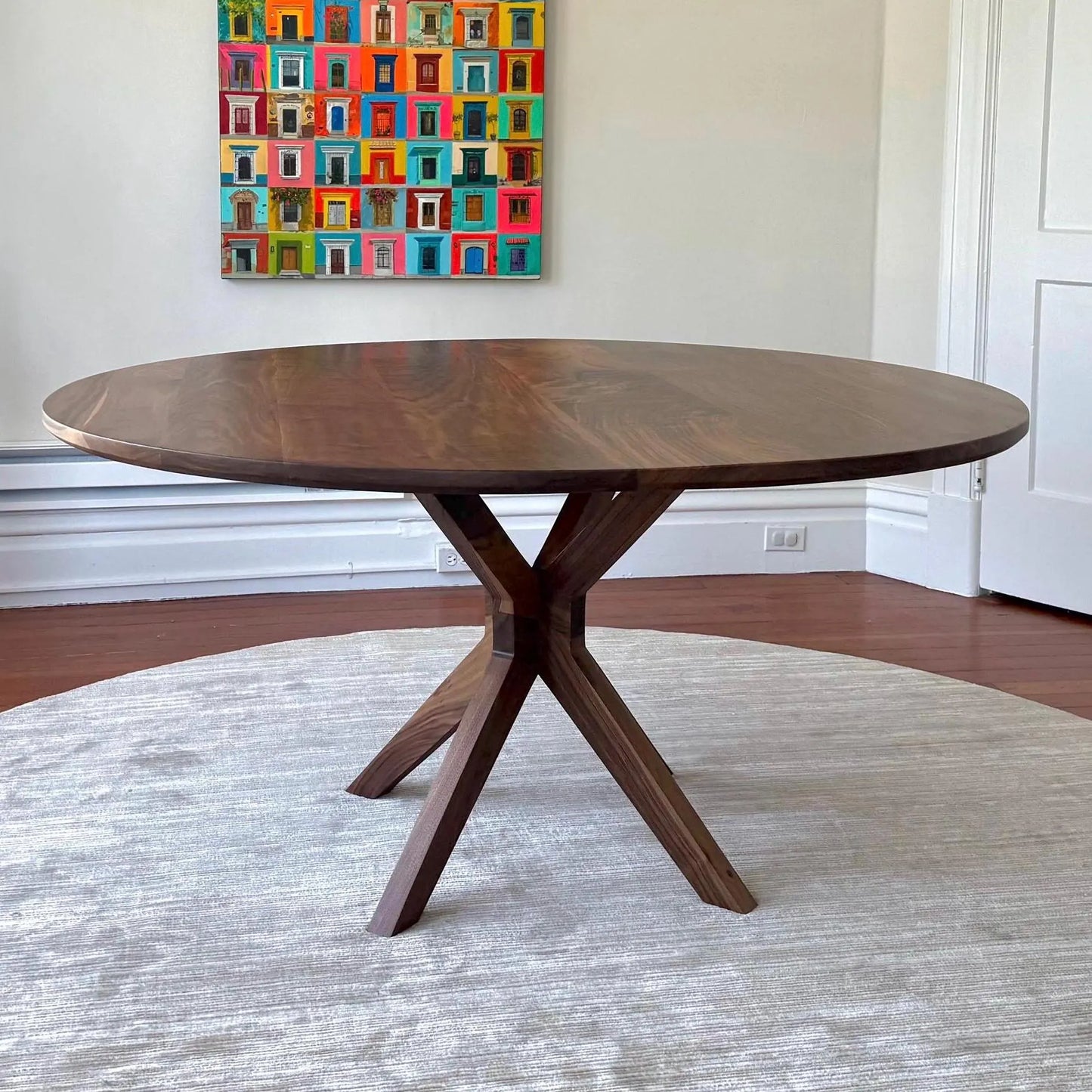 Mid Century round Table Design