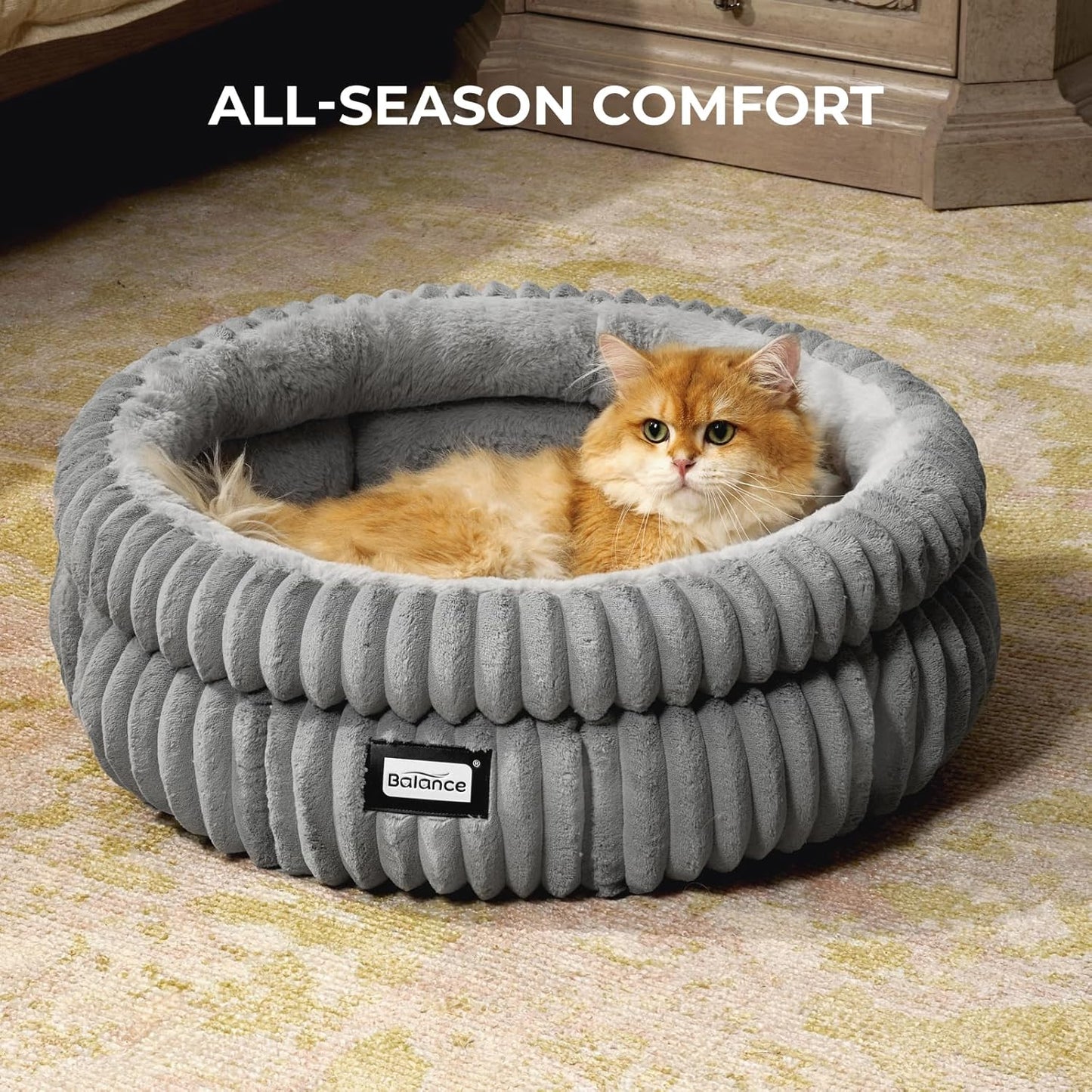 Cat Bed Kitten Bed, Washable round Cat Beds for Indoor Cats, Super Soft Plush Faux Fur Pet Bed for Puppy and Kitten with Anti-Slip Bottom