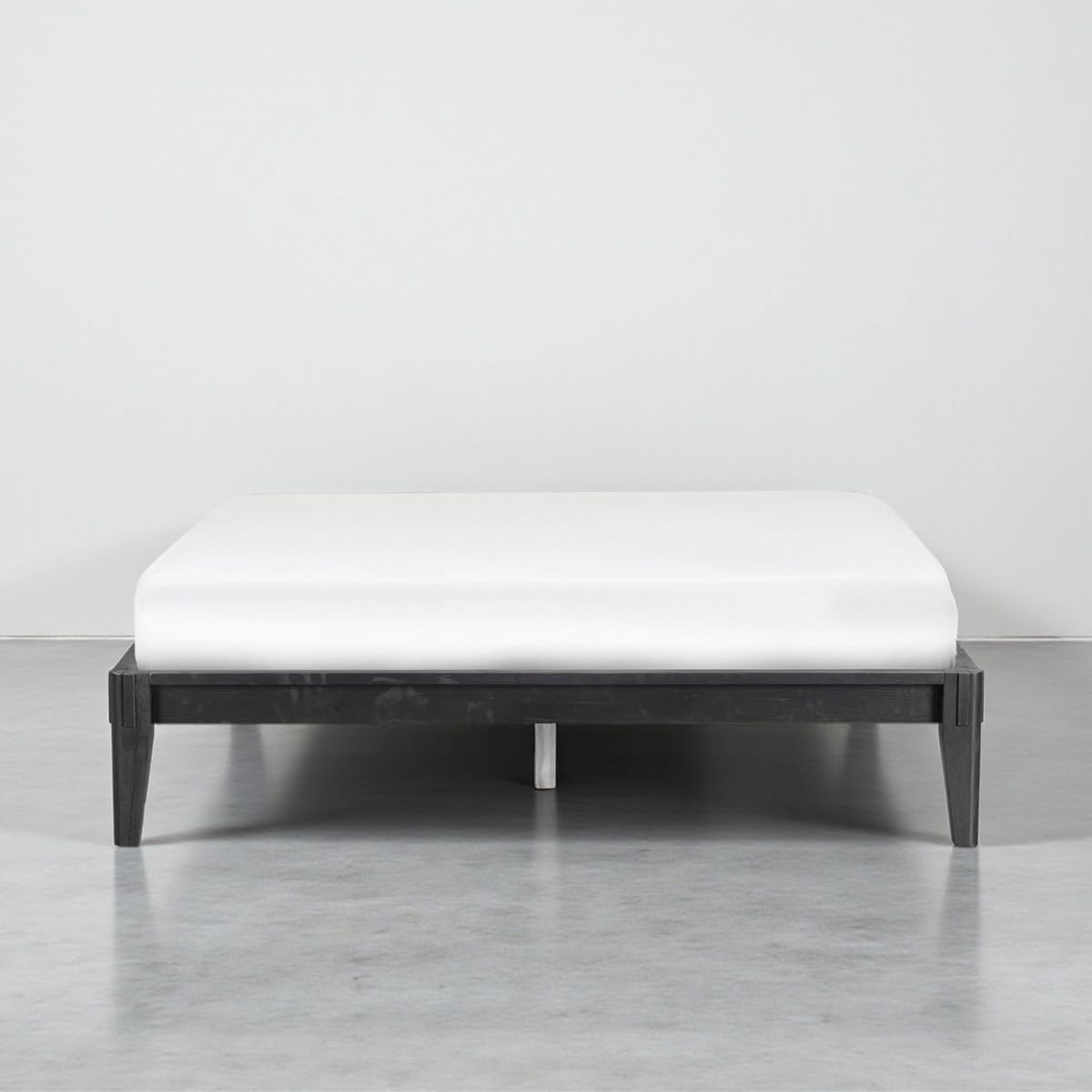Sapa Solid Wood Platform Bed Frame – Minimalist, Japanese Joinery