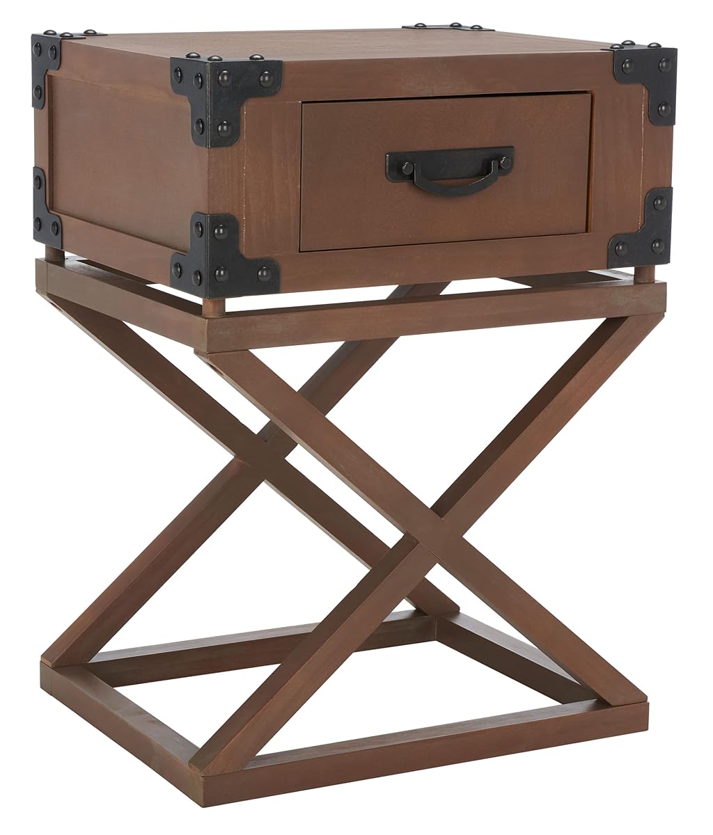 SAFAVIEH Home Collection – Dunstan Sepia Accent Table with Drawer, British Campaign Style Side Table, Trunk Corner Detail (AMH5720B)