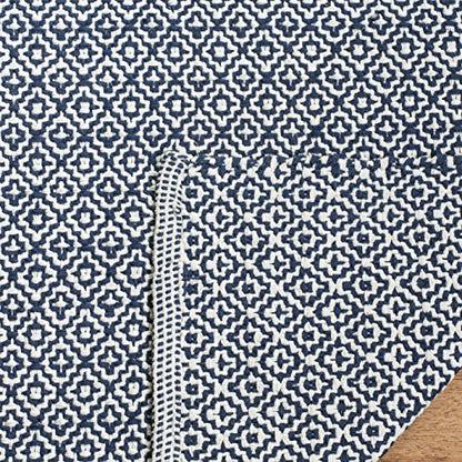 SAFAVIEH Montauk Collection Runner Rug - 2'3" x 9', Ivory & Navy, Handmade Cotton, Ideal for High Traffic Areas in Living Room, Bedroom (MTK717H)