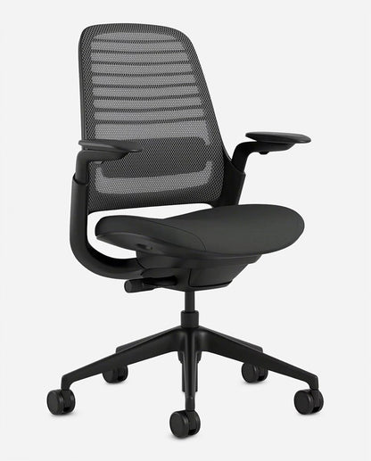 Steelcase Series 1 Ergonomic Office Chair, Carpet Floors, Graphite