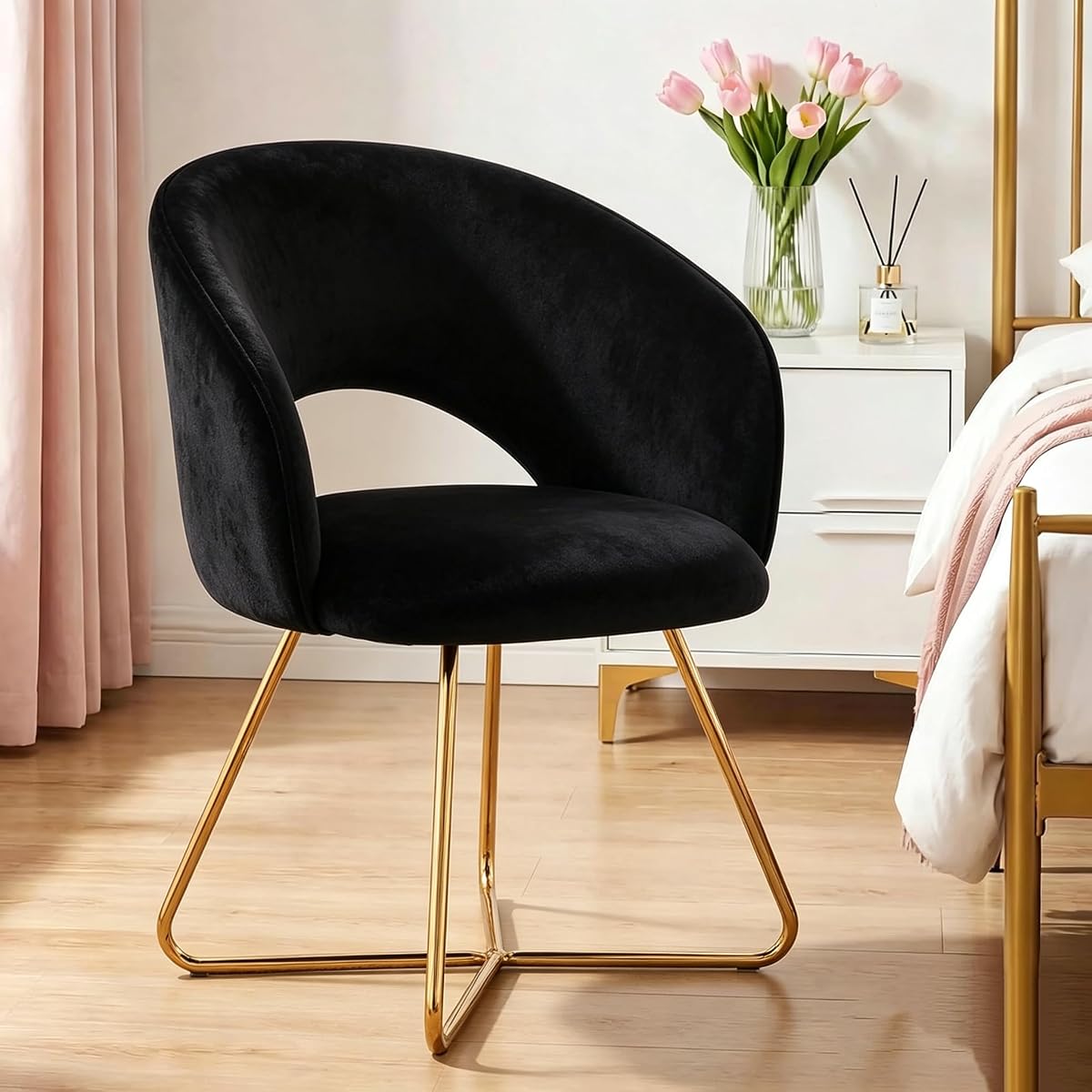 Velvet Accent Chair for Living Room, Comfortable Upholstered Barrel Vanity Chair with Back, Mid Century Black Makeup Chair with Gold Legs (Black)