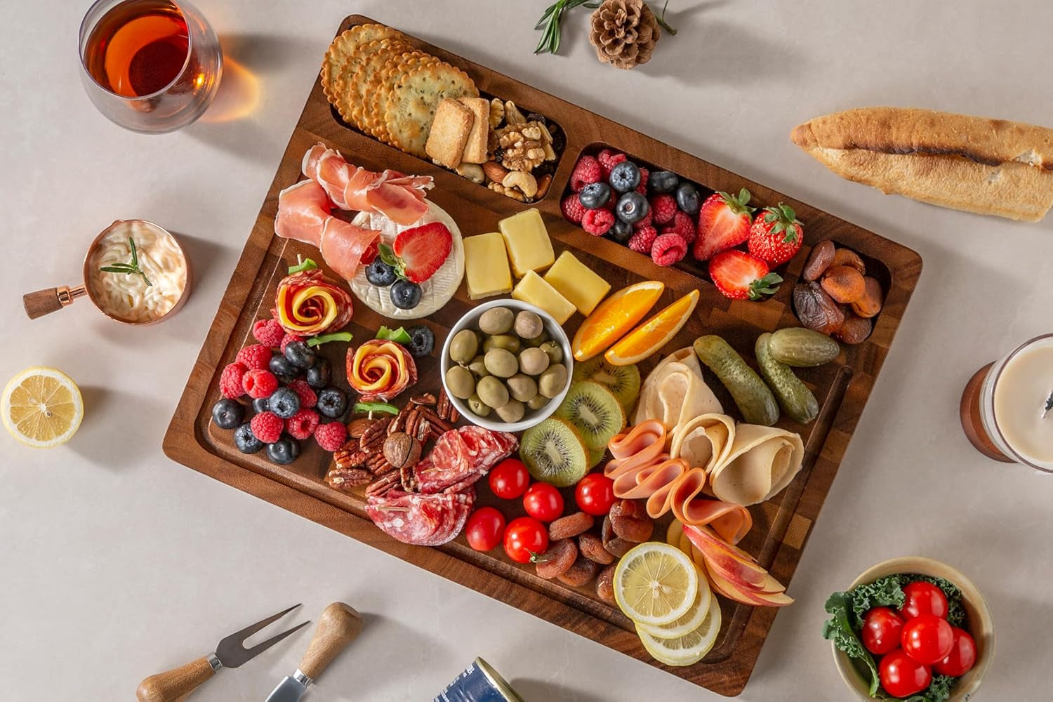 Walnut Wood Cutting Boards for Kitchen, Large Chopping Board Double Sided, End Grain Cutting Board with Handle, Charcuterie Butcher Block for Meal Prep & Serving with Gift Box, 17"×13"×1"