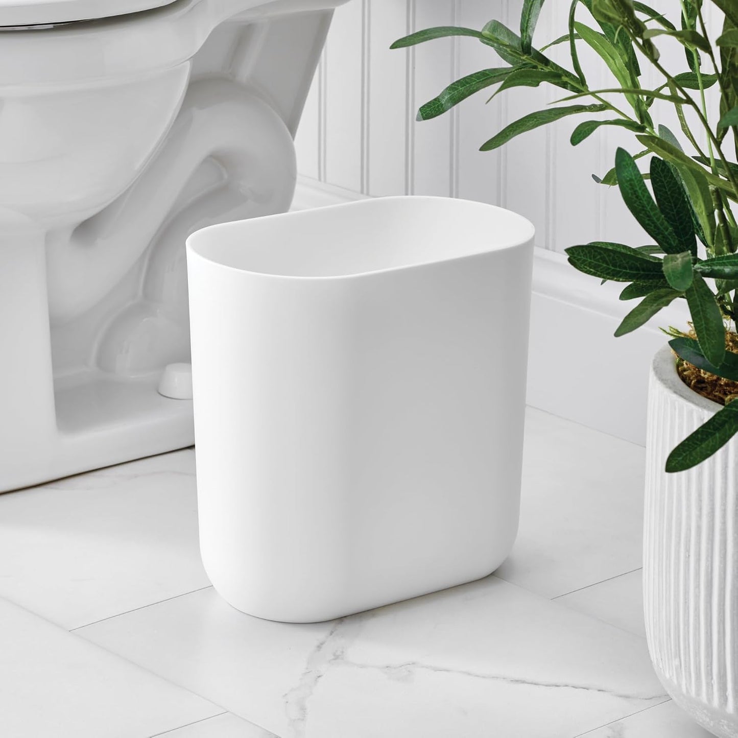 Small Slim Plastic Bathroom Trash Can, Garbage Can for Bedroom, Office, Desk, Dorm, White