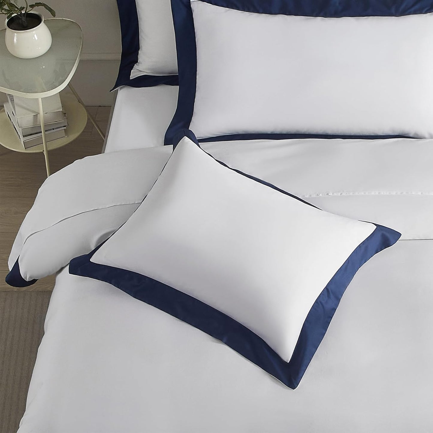 White Pillow Shams King Size Set of 2, 100% Cotton Hotel Luxury Decorative Pillow Sham with Navy Border, 400TC Sateen Weave Soft Smooth Breathable Elegant Pillowcases for Bedding, 20X36 Inches