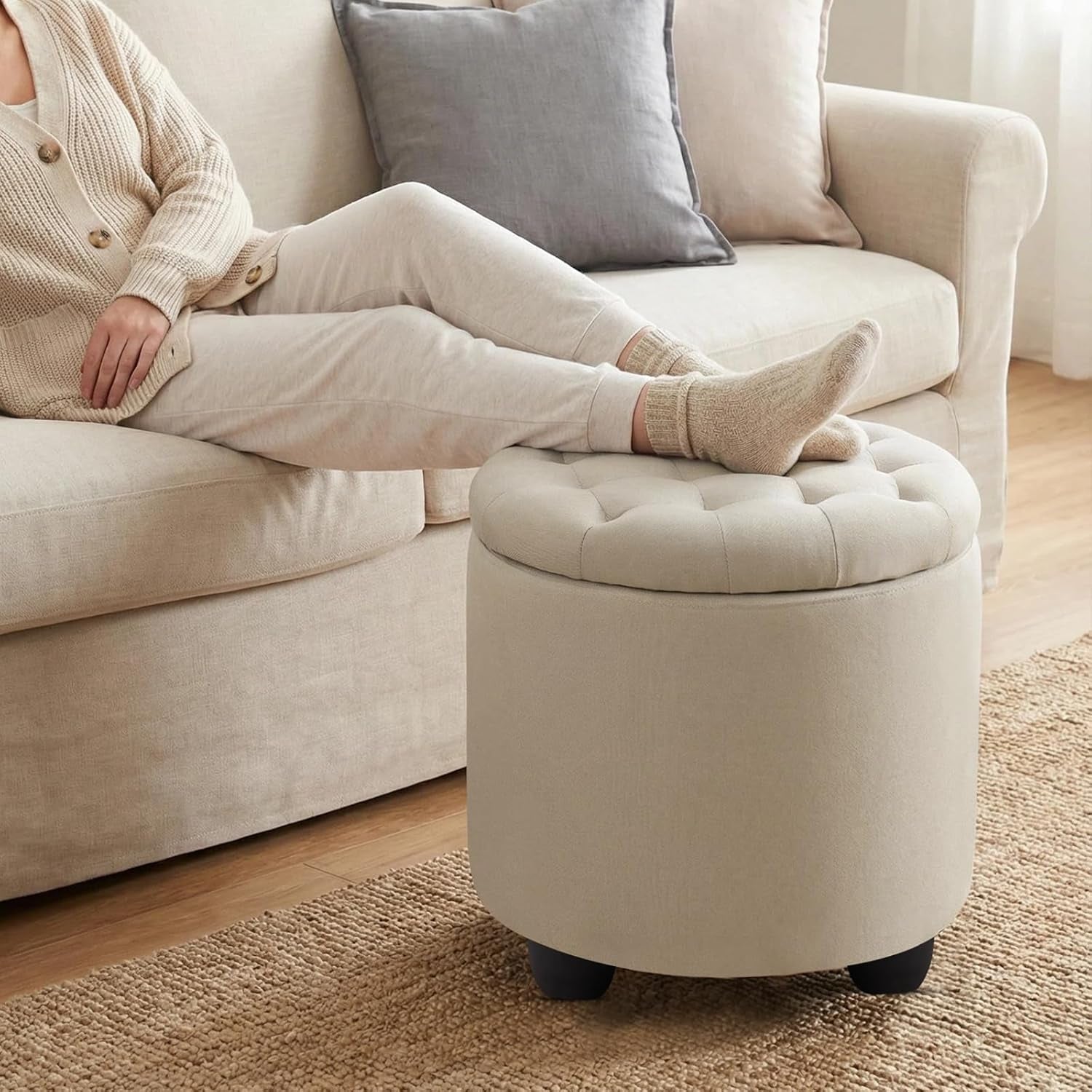 Modern round Storage Ottoman,Button Tufted Ottoman Foot Stools Ottoman Footstool with Removable Lid Storage Ottoman for Living Room, Bedroom, Makeup Room，Beige