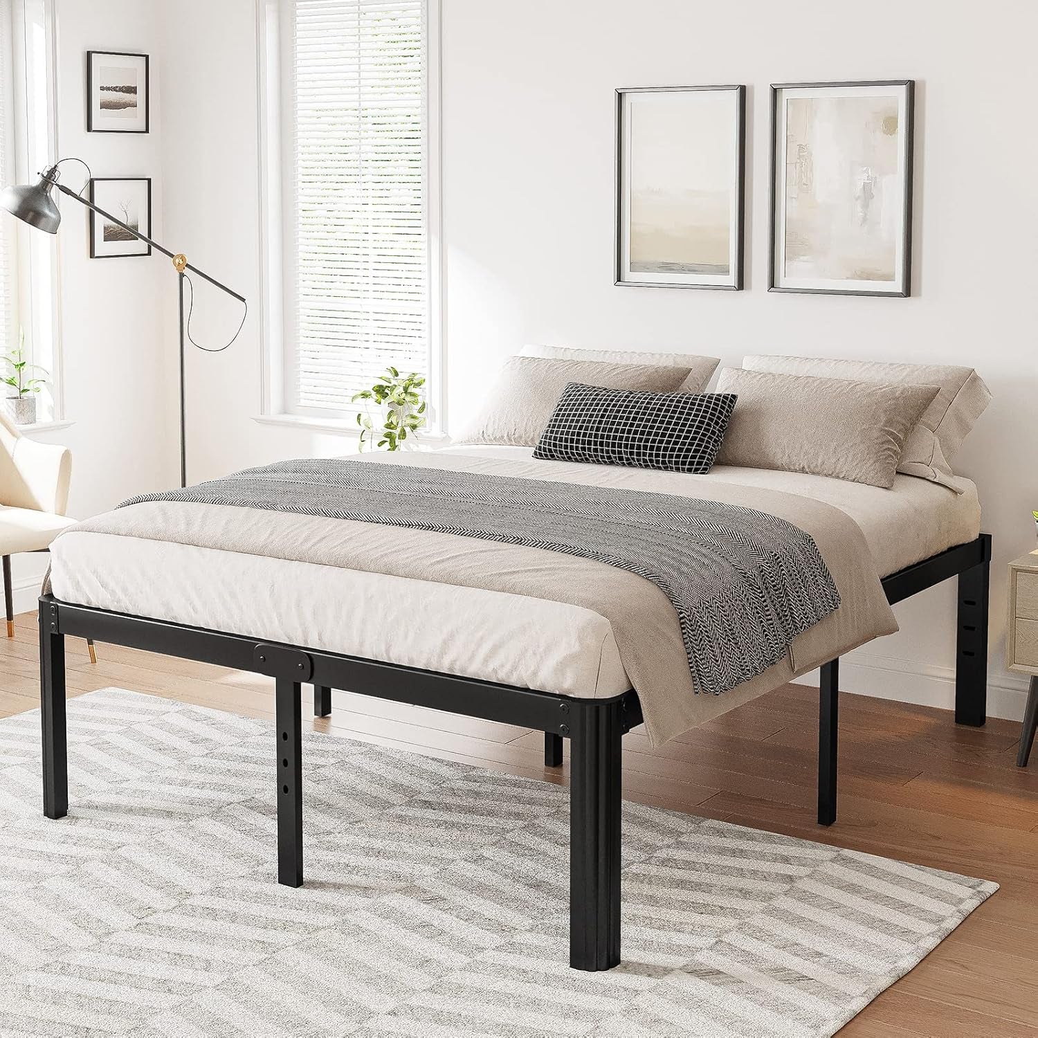 18In High Queen Bed Frame No Box Spring Needed, Heavy Duty Metal Platform Bed Frame Queen Size with round Corners, Easy Assembly, Noise Free, Black