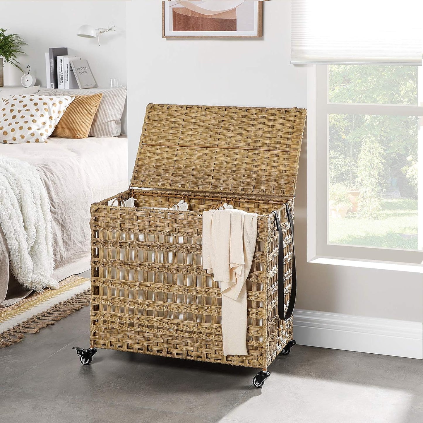 Laundry Hamper with Lid, 140L Synthetic Rattan Laundry Basket with Wheels, Clothes Hamper with 3 Removable Liner Bags, 3-Section Hampers with Handles, Laundry Room, Natural ULCB083N01