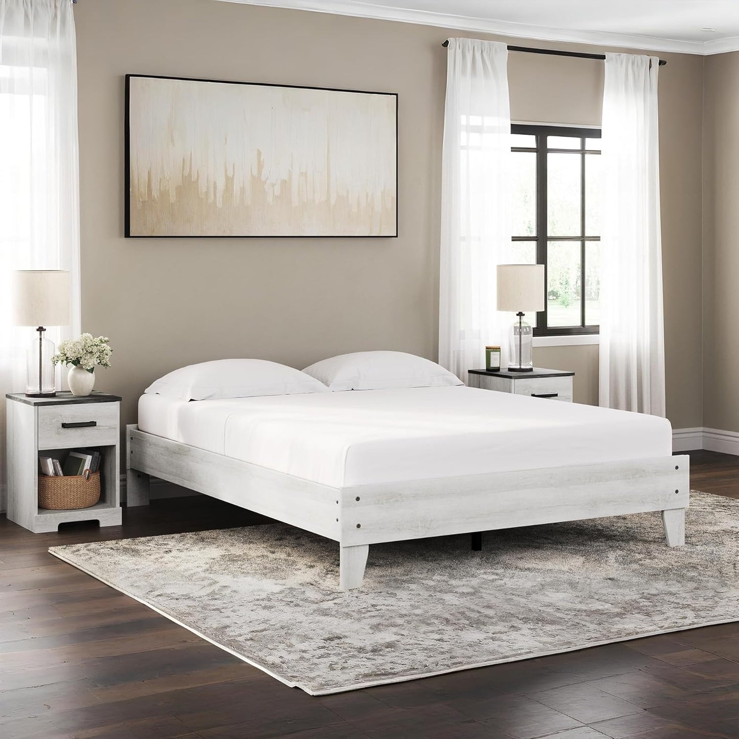 Shawburn Modern Farmhouse Platform Bed, Queen, Whitewash