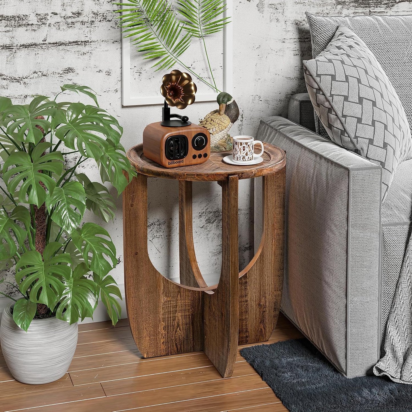 Rustic Farmhouse End Table, French Country Accent Side Table for Family, Dinning or Living Room, Small Spaces, Modern, Round, Brown End Table