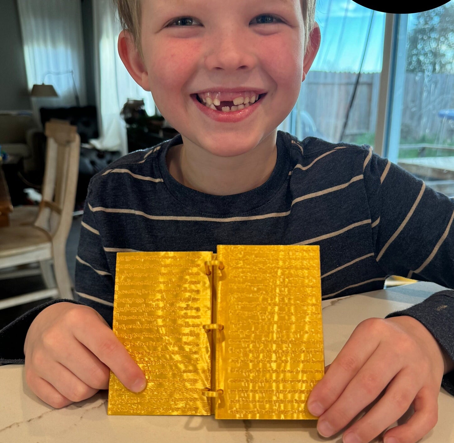 Book of Mormon Golden Plates Model, 3D Printed, Small or Large, 3Rd Nephi 11 in Hebrew, Storage Compartment, Made to Order by 6 Year Old