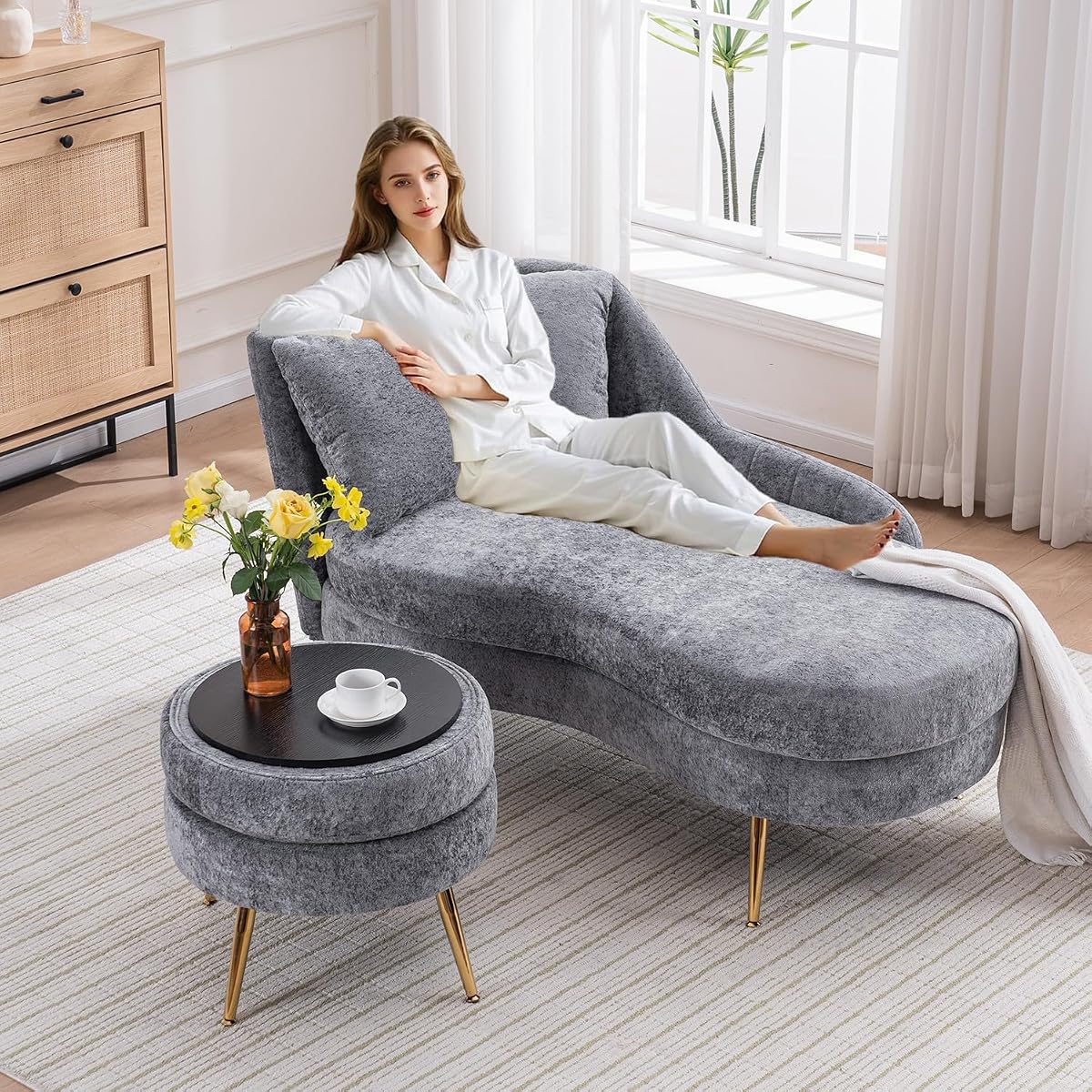 Modern Chaise Lounge Chair Indoor