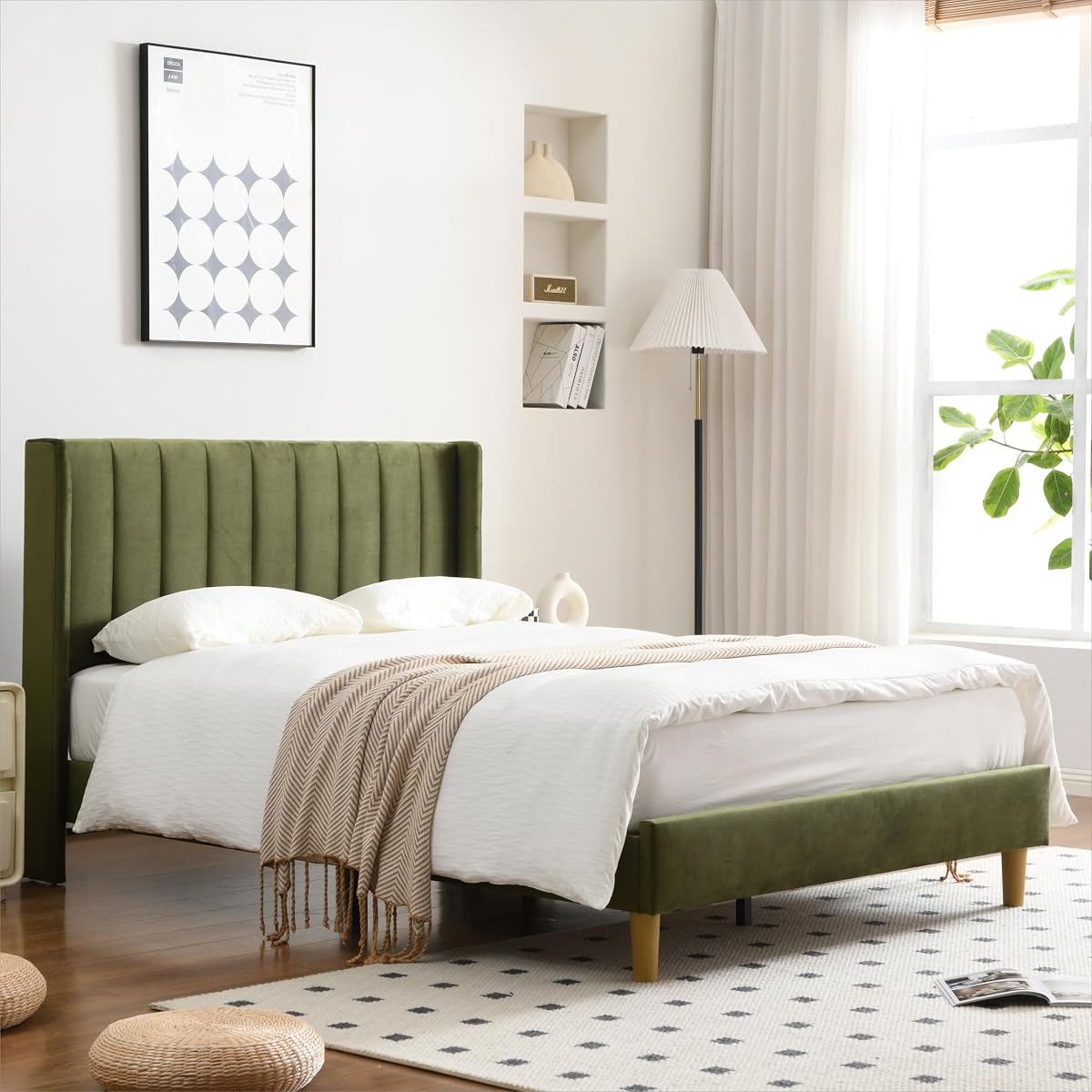 Full Bed Frame，Platform Bed with Upholstered Headboard，Grass Green