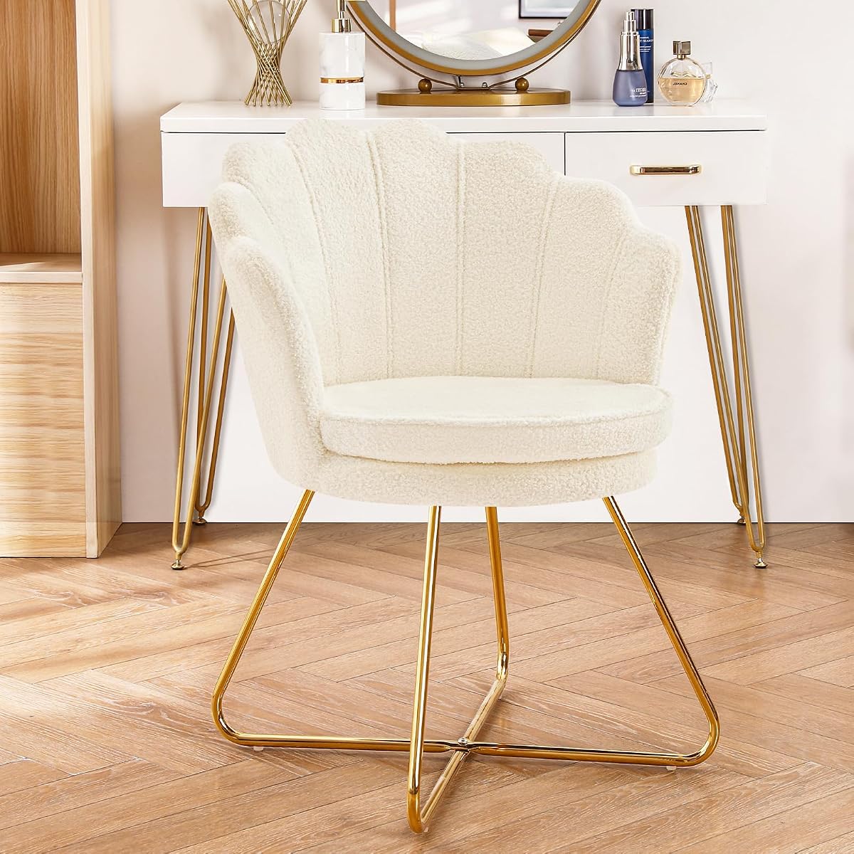 Vanity Chair with Back, Upholstered Accent Chair for Living Room, Makeup Chair for Bedroom Sherpa ArmChairs Home Office Desk Chair with Gold Metal Legs (White)