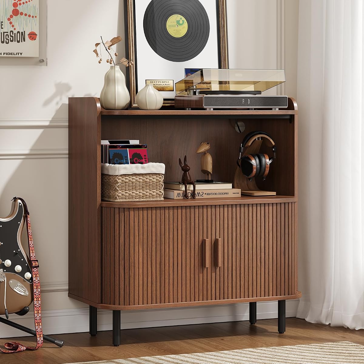 Mid Century Modern Record Player Stand with Charging Station,Walnut