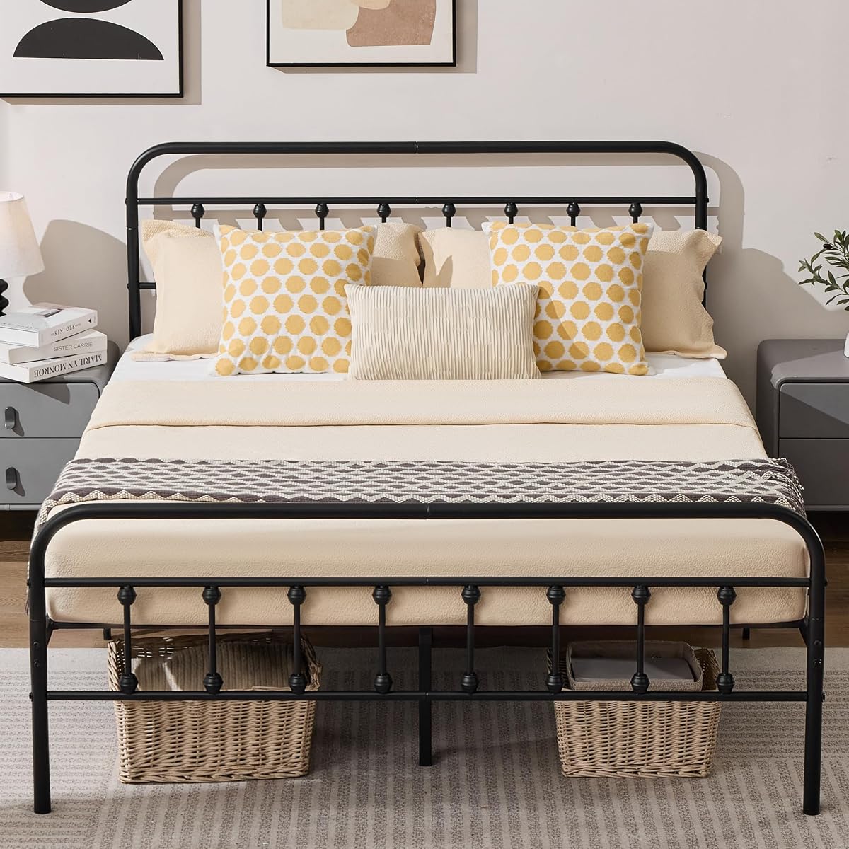 Vintage Full Metal Platform Bed Frame with Headboard and Footboard