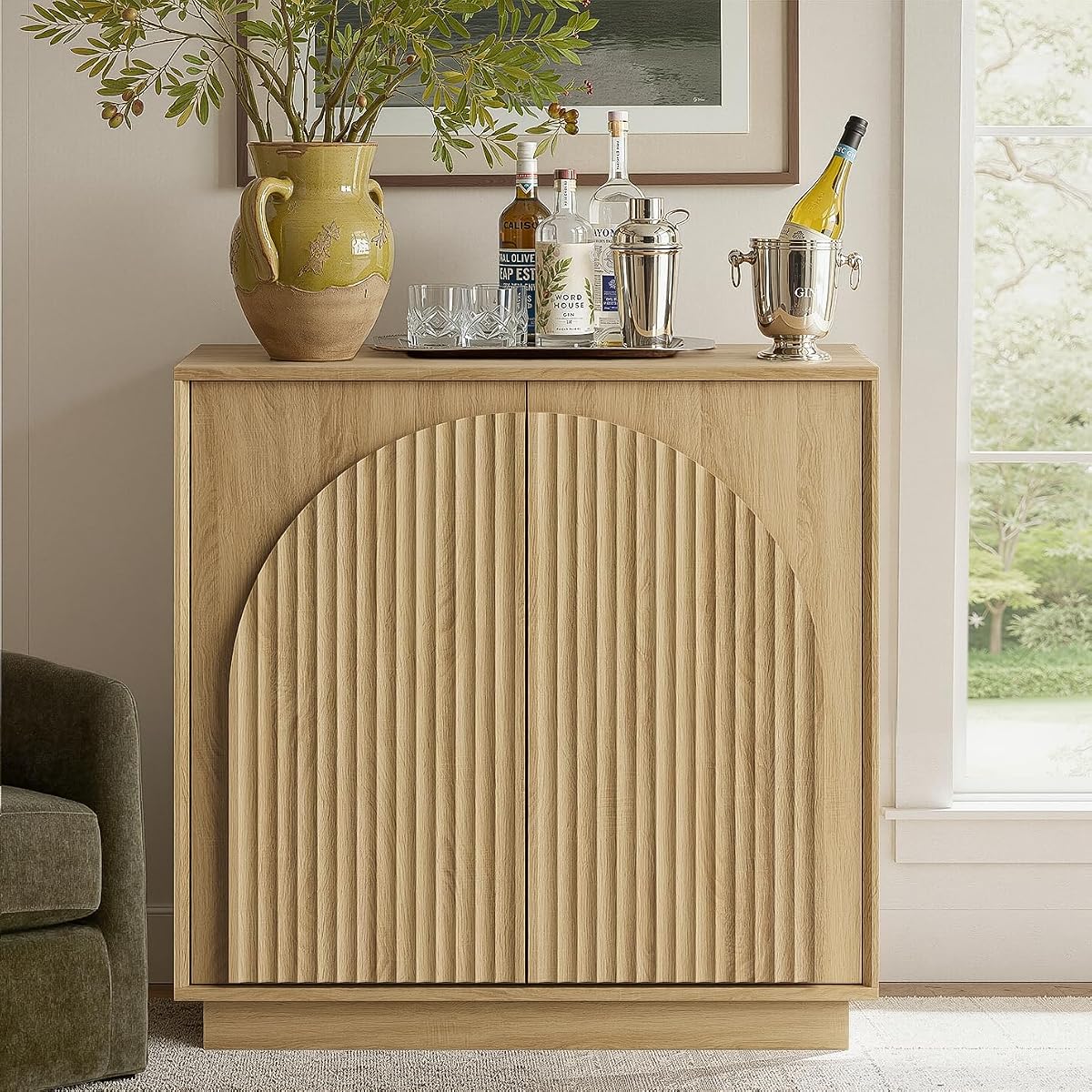 31.5" Small Buffet Cabinet with Storage, Arched Doors, Oak, 1PCS