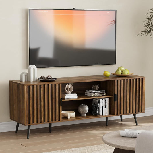 53" Fluted TV Stand with for TVs up to 60 Inch, Entertainment Center with Storage and Adjustable Shelves, Farmhouse Media Console for Living Room, Walnut