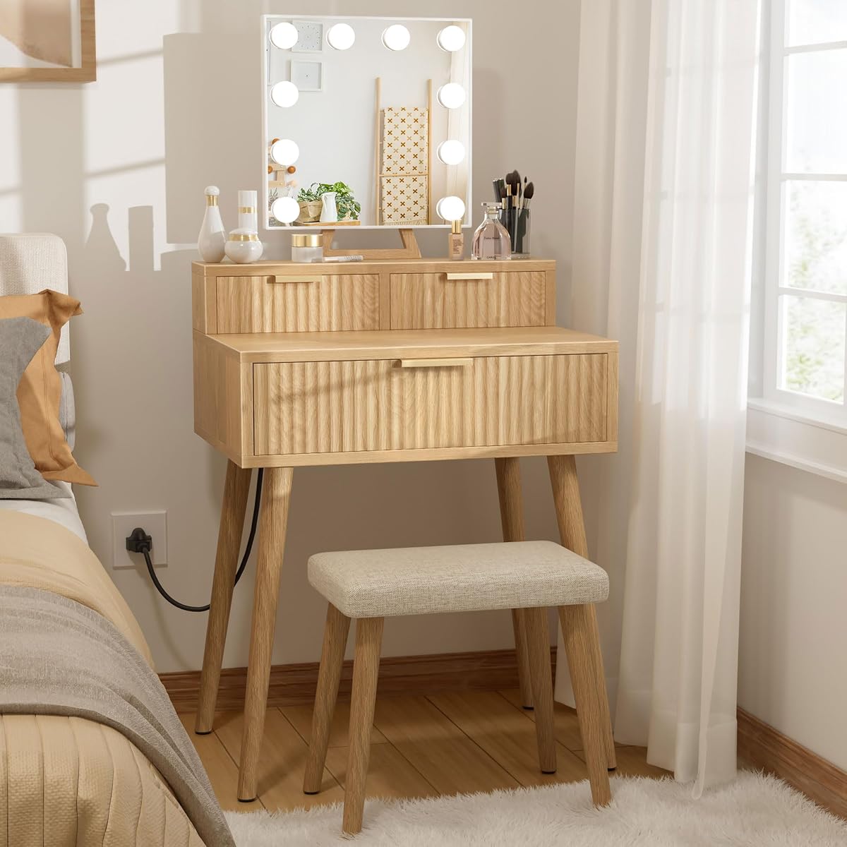 Small Vanity Desk with Hollywood Mirror and Lights, Girls Vanity with Stool