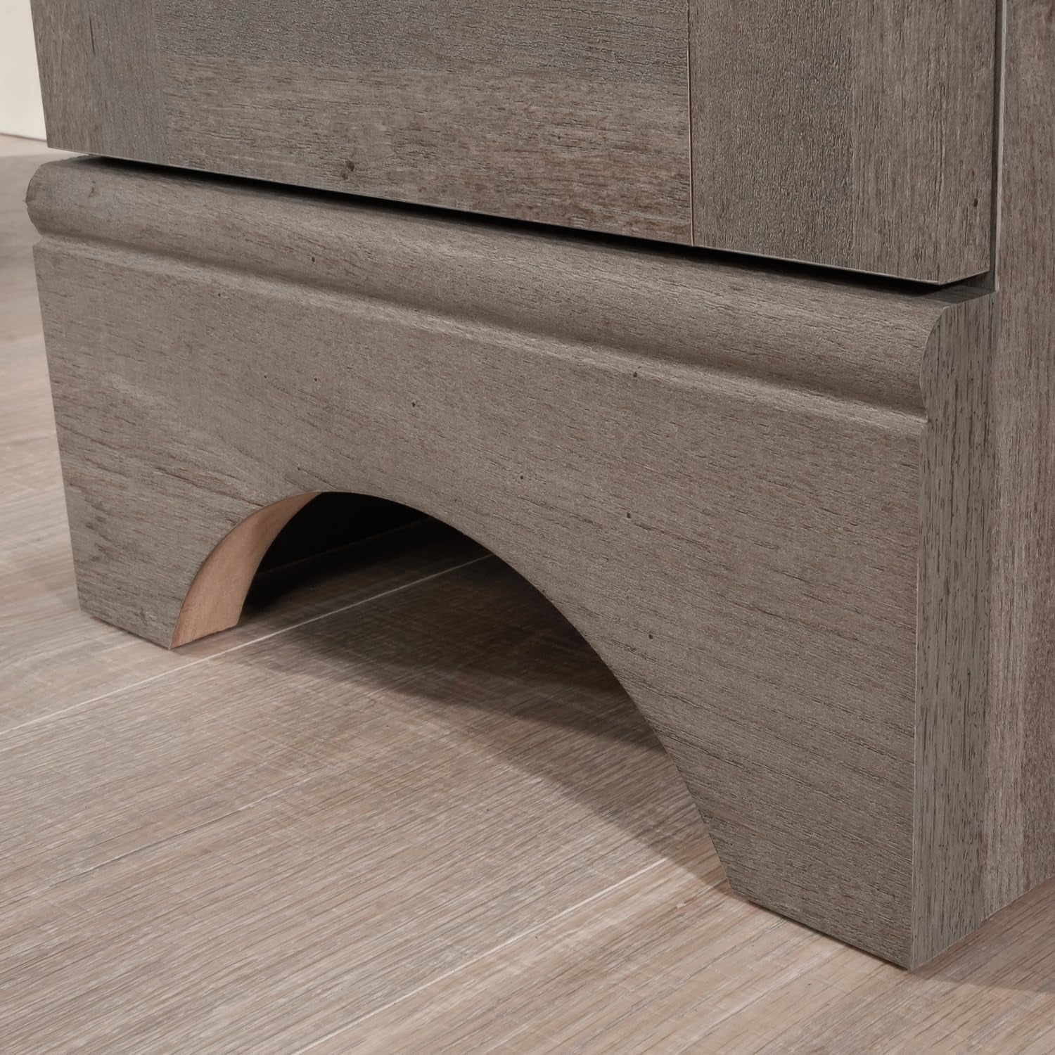 Computer Desk Engineered Wood Brown Designed for Efficient Home Office Use with a Stylish Brown Finish Home Offices, Study Areas Compact Design