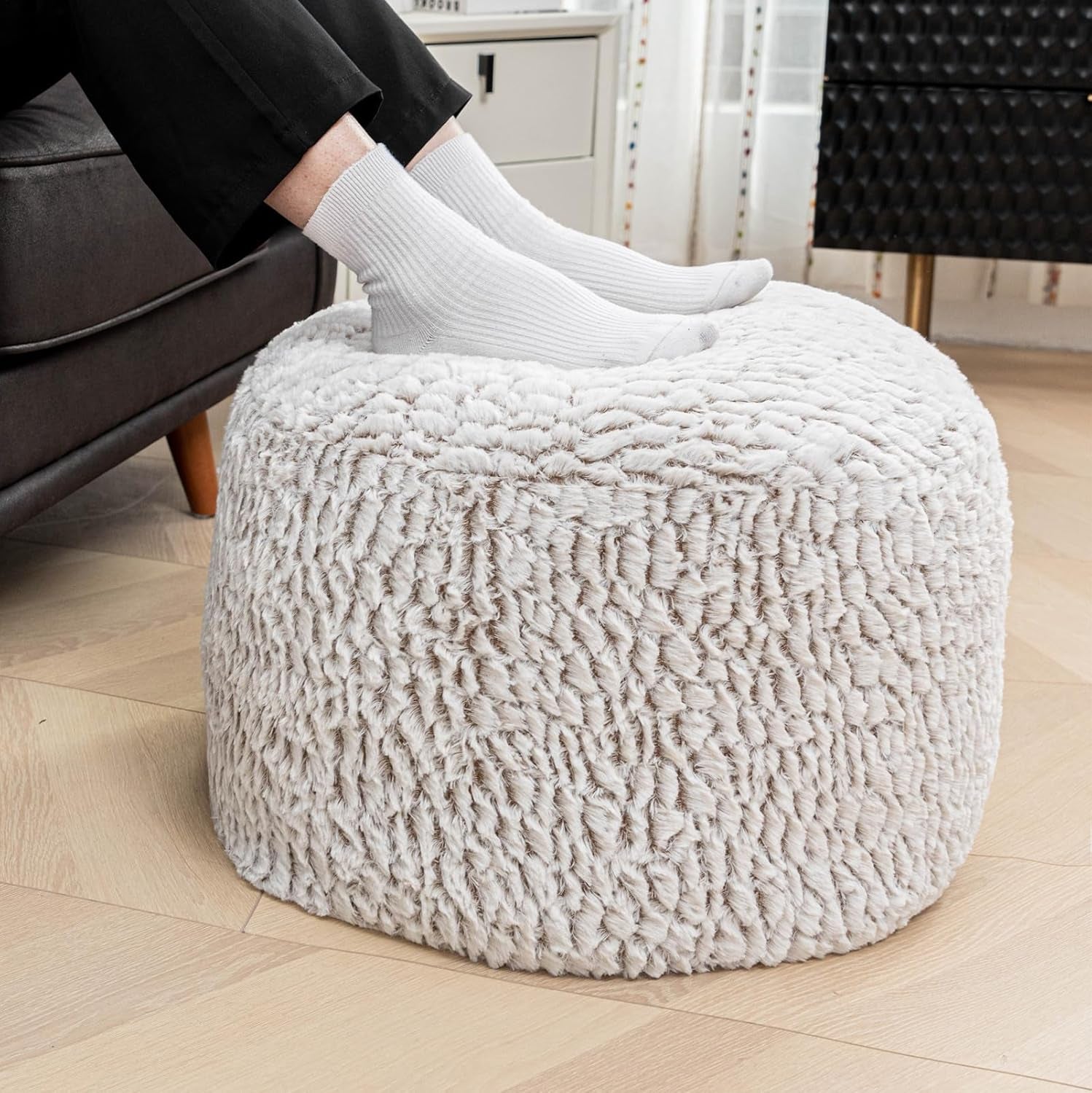 Pouf Ottoman Unstuffed Ottoman Foot Rest No Filler Soft Fur Foot Stool 20X20X12 Inches Fuzzy Chair Floor Pouf Chair with Storage for Living Room Bedroom Snow Coffee